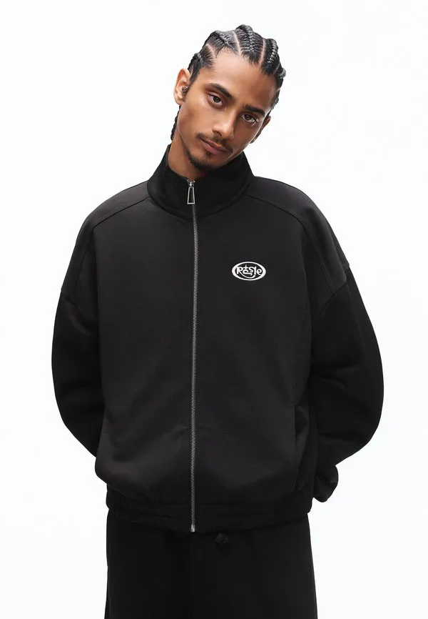 Толстовка на молнии Bershka, Black, Черный, Толстовка на молнии Bershka, Black
Толстовка на молнии Bershka, Black, Черный, Толстовка на молнии Bershka, Black