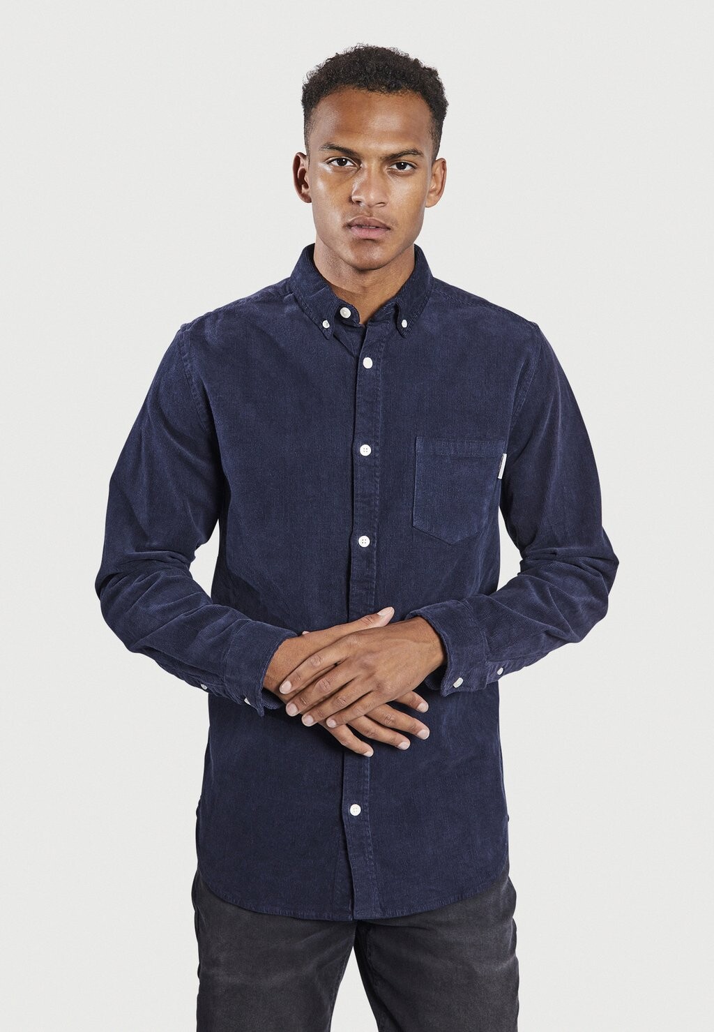 Рубашка ПАРК Redefined Rebel, темно-синий пиджак
Рубашка ПАРК Redefined Rebel, темно-синий пиджак