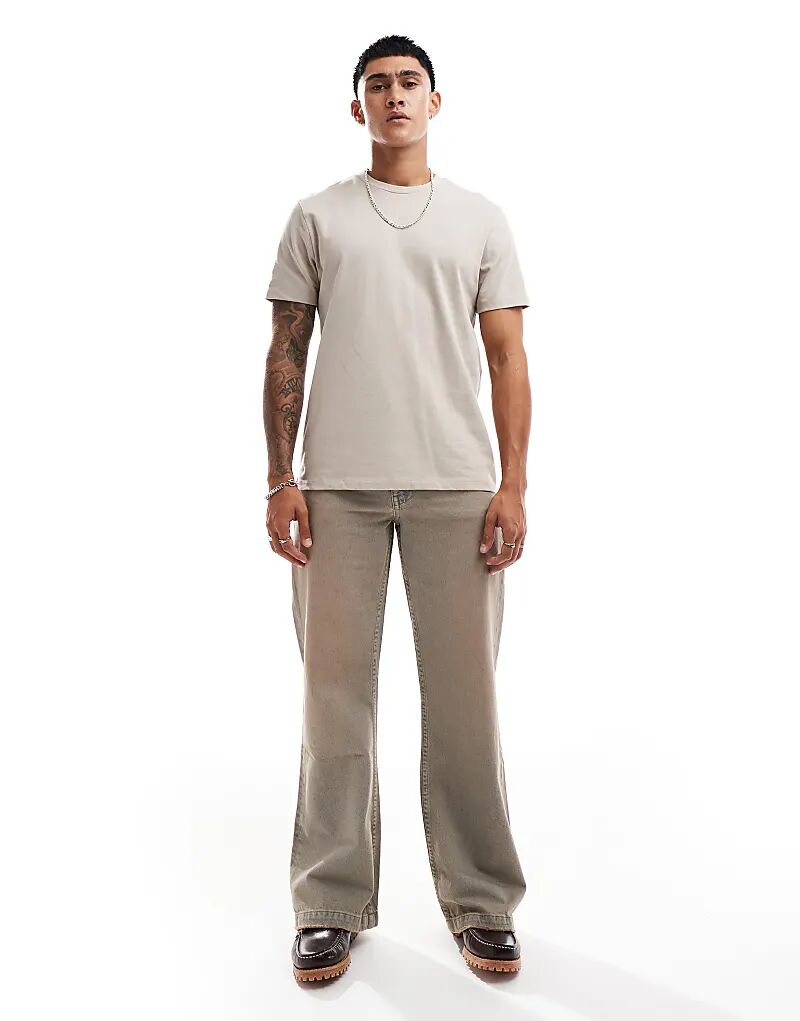 Широкие расклешенные джинсы светлого оттенка ASOS DESIGN
Широкие расклешенные джинсы светлого оттенка ASOS DESIGN