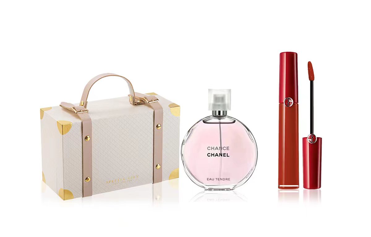 Туалетная вода encounter tender affection мускус ирис 35ml помада набор косметики подарок для девушки CHANEL
Туалетная вода encounter tender affection мускус ирис 35ml помада набор косметики подарок для девушки CHANEL