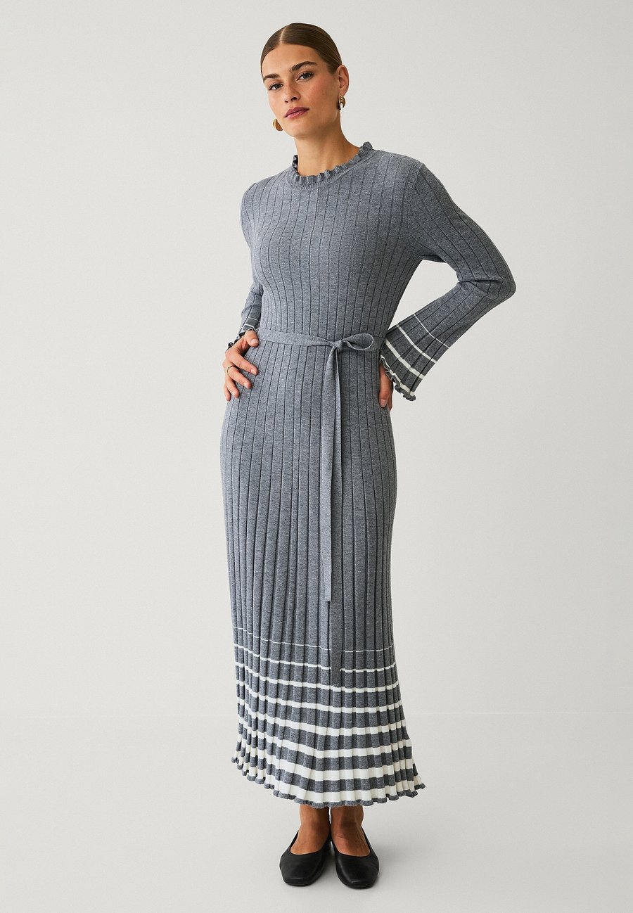 Платье Ellos Collection Maxi dress, Grå/Grey
Платье Ellos Collection Maxi dress, Grå/Grey