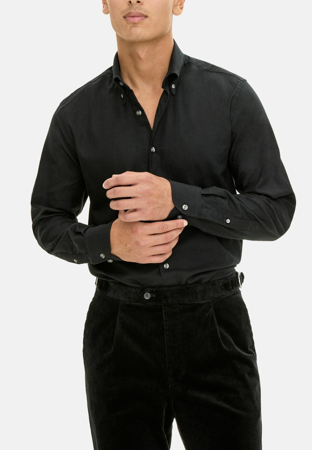 Рубашка REG FIT Oscar Jacobson, черный
Рубашка REG FIT Oscar Jacobson, черный