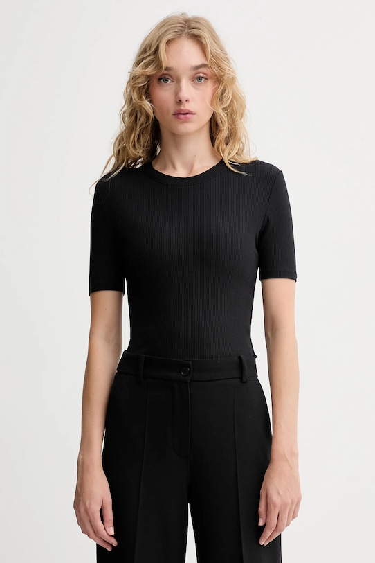 Футболка Calvin Klein, черный
Футболка Calvin Klein, черный