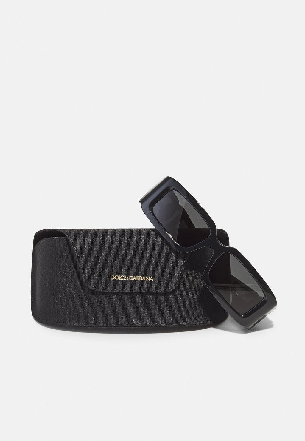 Солнцезащитные очки Unisex Dolce&Gabbana, черный
Солнцезащитные очки Unisex Dolce&Gabbana, черный