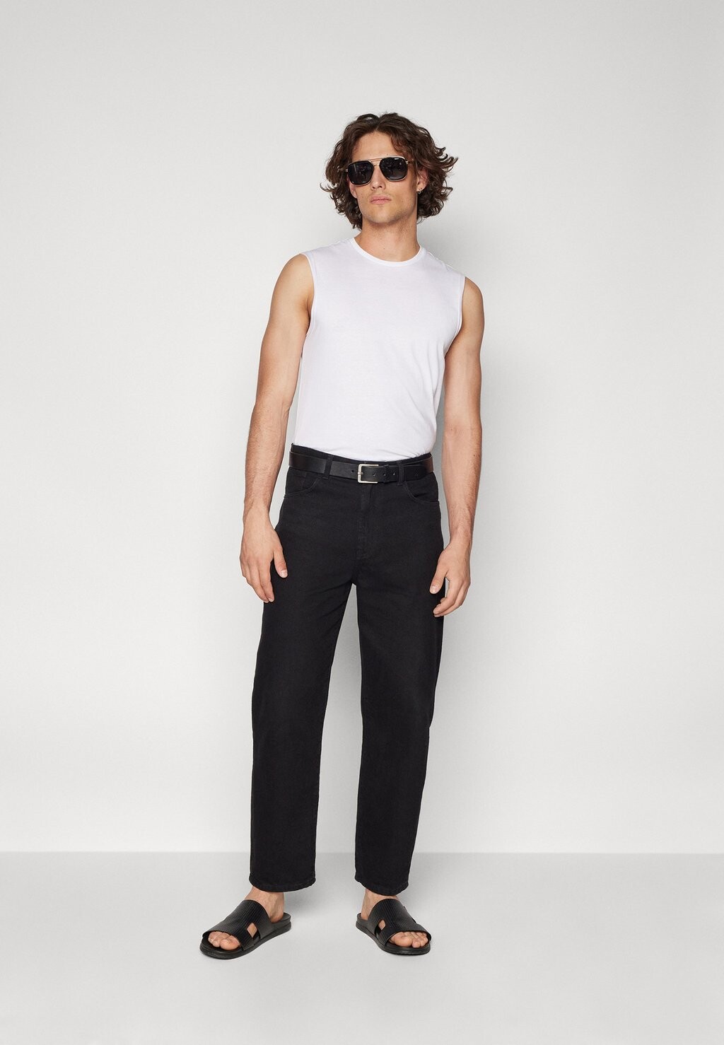 Базовая футболка 3 Pack Pier One, серая/белая/черная
Базовая футболка 3 Pack Pier One, серая/белая/черная