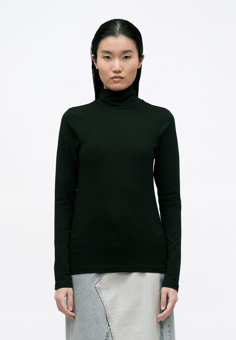 Топ Stieglitz CHICO , Black
Топ Stieglitz CHICO , Black