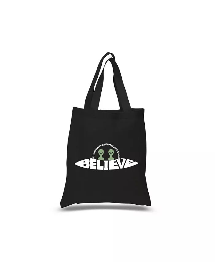 Believe UFO - Маленькая сумка-тоут с надписью Word Art LA Pop Art, черный
Believe UFO - Маленькая сумка-тоут с надписью Word Art LA Pop Art, черный