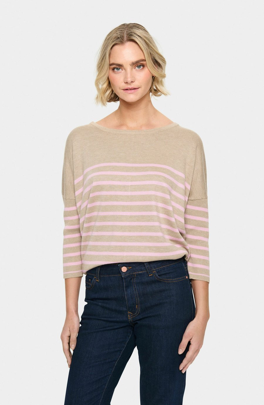 Джемпер Saint Tropez MILA R-NECK , Plaza Taupe Pink Stripe/Pink
Джемпер Saint Tropez MILA R-NECK , Plaza Taupe Pink Stripe/Pink