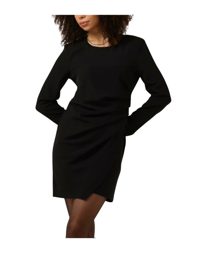 Короткое платье Silvian Heach, черный
Короткое платье Silvian Heach, черный