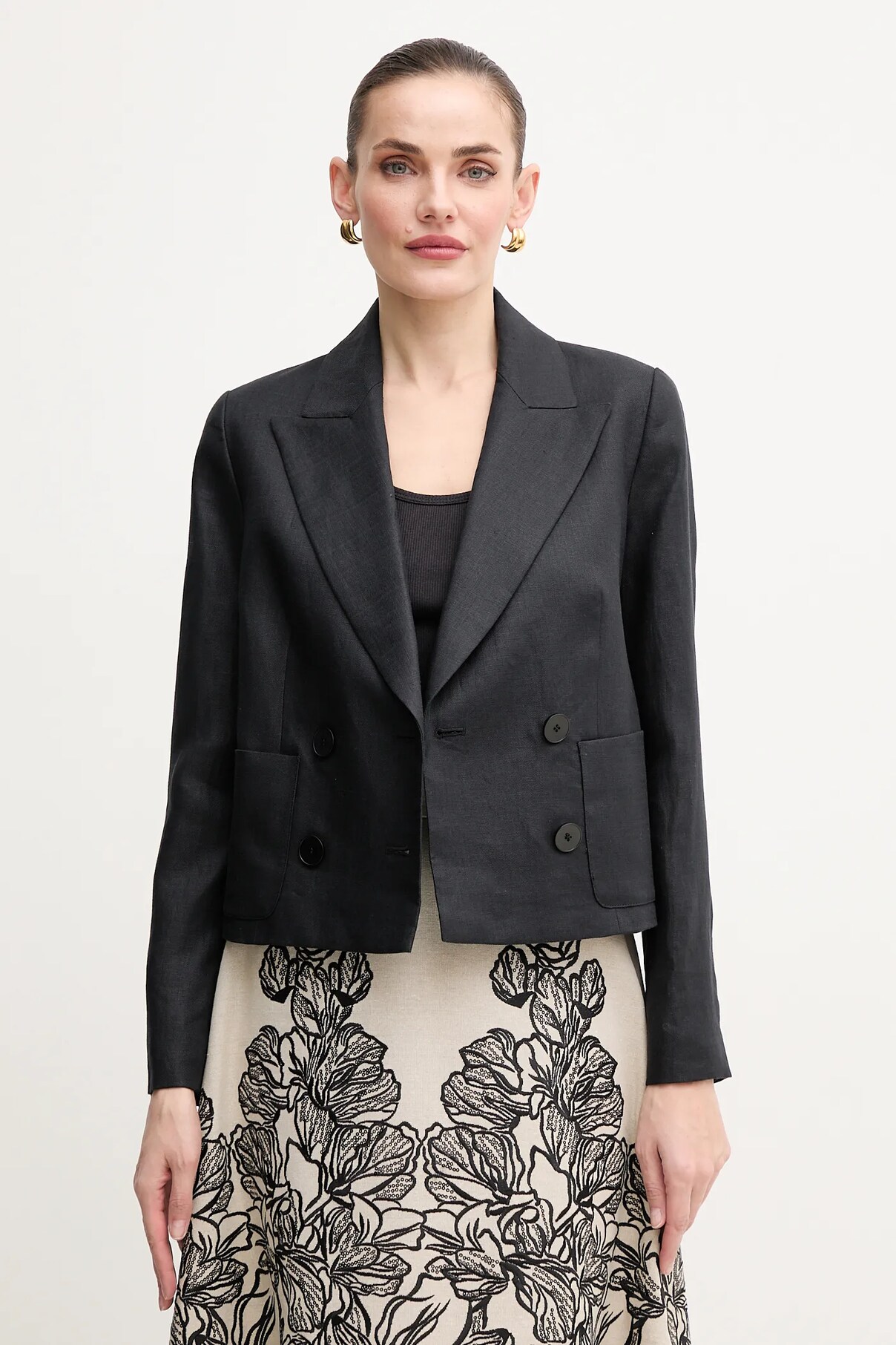 Льняной пиджак Luisa Spagnoli, черный
Льняной пиджак Luisa Spagnoli, черный