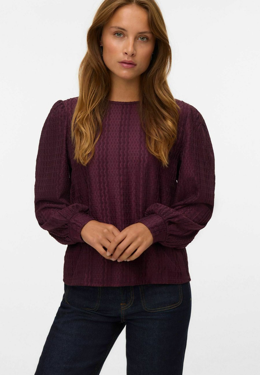 Блуза Vero Moda VMJASMIN, Winetasting/Bordeaux
Блуза Vero Moda VMJASMIN, Winetasting/Bordeaux