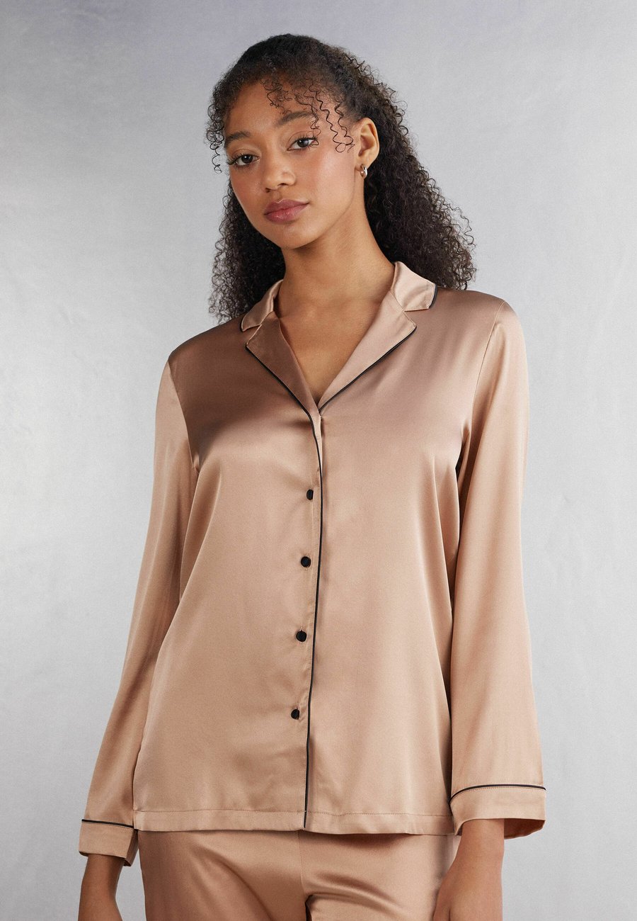 Пижамный топ Intimissimi Pyjama top, Natürlich - 163I - Satin Pink/Pink
Пижамный топ Intimissimi Pyjama top, Natürlich - 163I - Satin Pink/Pink