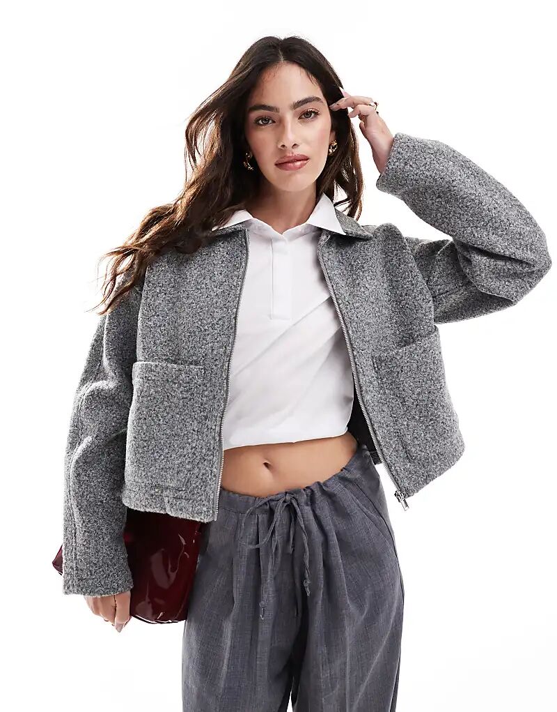 Шерстяная куртка-бомбер Vila с застежкой-молнией спереди, средне-серый меланж
Шерстяная куртка-бомбер Vila с застежкой-молнией спереди, средне-серый меланж