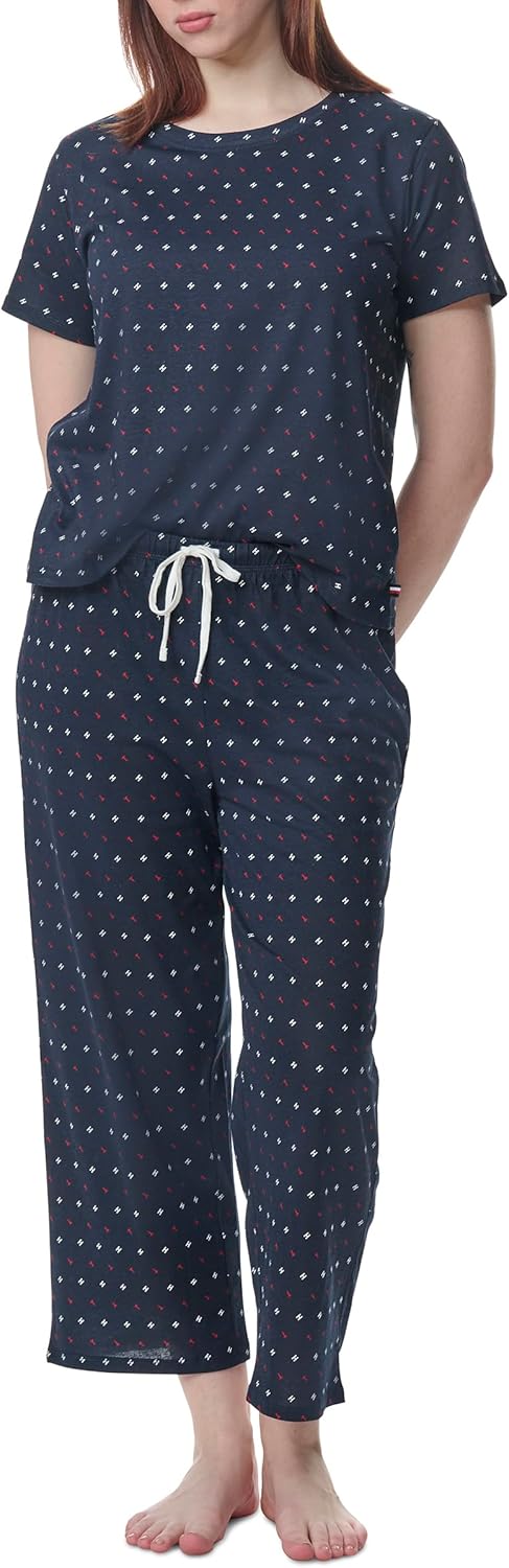 Женская пижама Tommy Hilfiger с короткими рукавами и брюками, Sky Captain Print
Женская пижама Tommy Hilfiger с короткими рукавами и брюками, Sky Captain Print