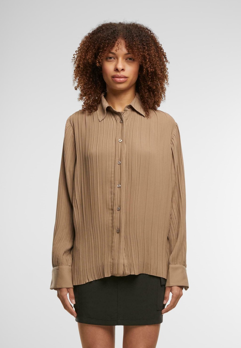 Блузка на пуговицах Second Female, серо-коричневый
Блузка на пуговицах Second Female, серо-коричневый