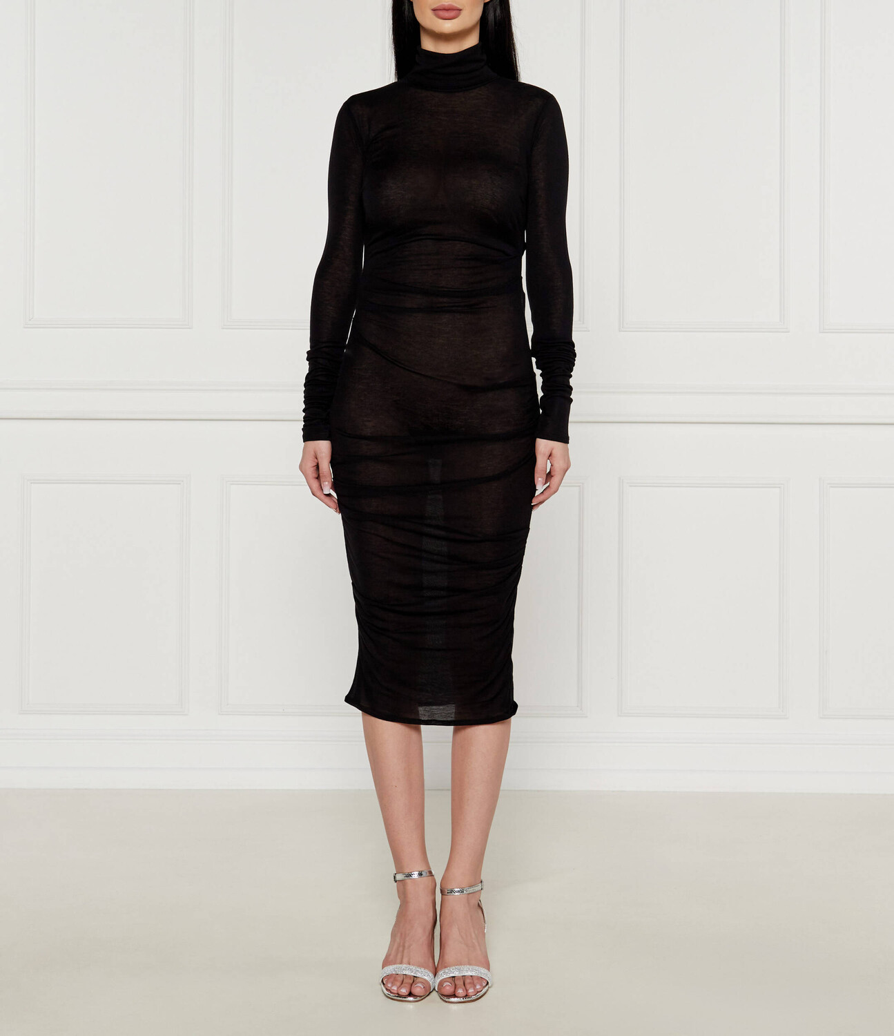 Платье Elisabetta Franchi, черный
Платье Elisabetta Franchi, черный