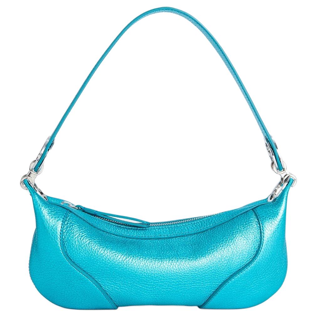 Сумка через плечо Amira из кожи коровы женская в цвете лейк блю By Far
Сумка через плечо Amira из кожи коровы женская в цвете лейк блю By Far
