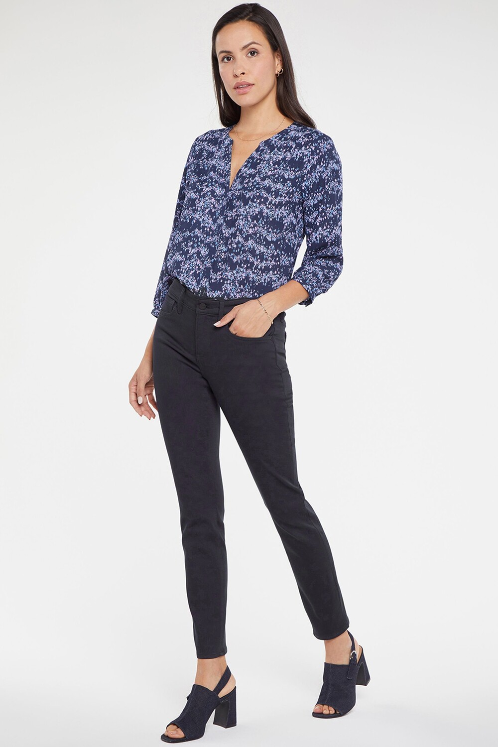 Джинсы скинни Alina BlueLast до щиколотки NYDJ, синий
Джинсы скинни Alina BlueLast до щиколотки NYDJ, синий