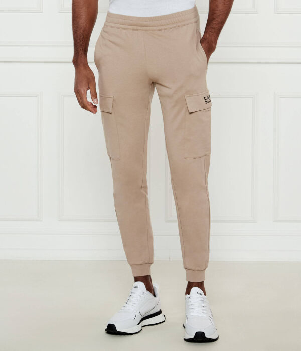 Штаны спортивные Ea7 Slim Fit, бежевый
Штаны спортивные Ea7 Slim Fit, бежевый
