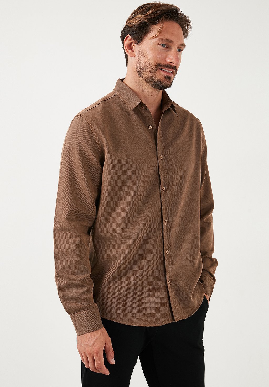 Рубашка REGULAR FIT Buratti, коричневый
Рубашка REGULAR FIT Buratti, коричневый