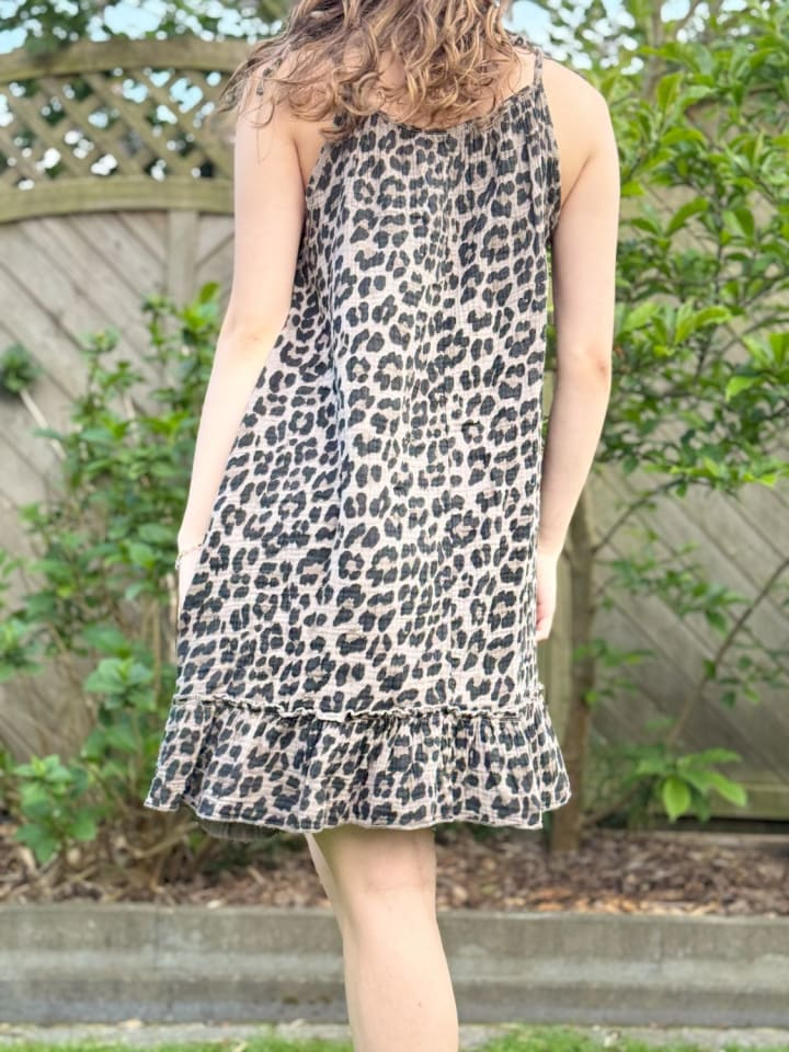 Короткое платье Hailys
Короткое платье Hailys