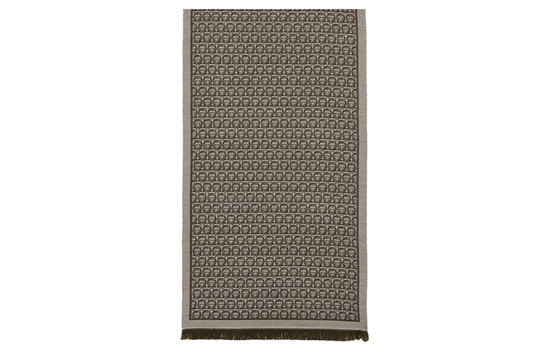 Ferragamo Вязаный шарф мужской тёмно-коричневый, Dark Brown
Ferragamo Вязаный шарф мужской тёмно-коричневый, Dark Brown