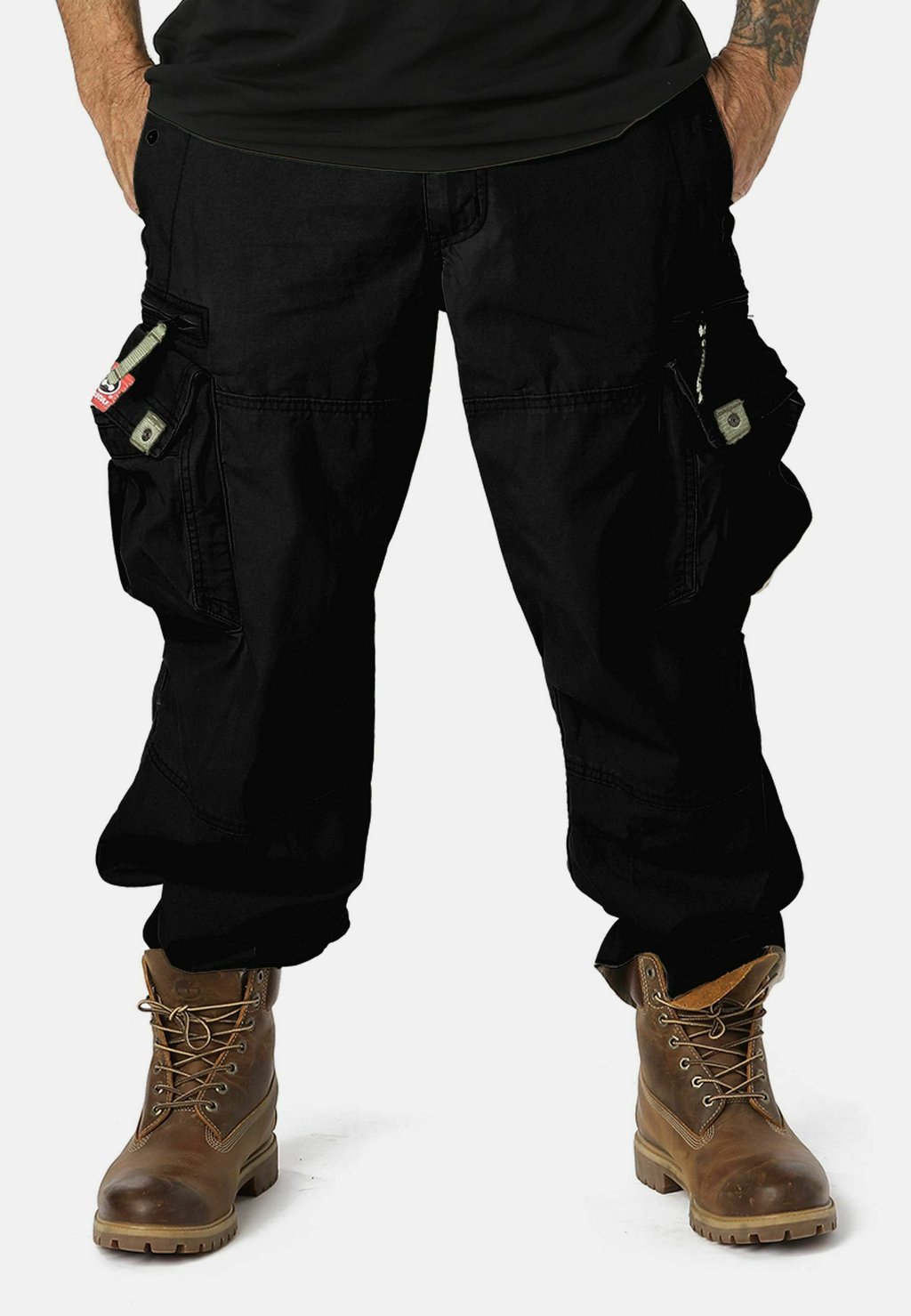 Брюки карго BAGGY Molecule, черный
Брюки карго BAGGY Molecule, черный