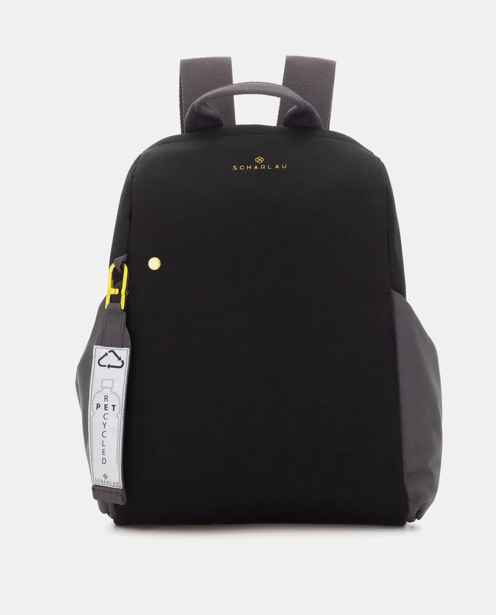 Женский рюкзак из переработанной ПЭТ-ткани черного цвета Scharlau, черный
Женский рюкзак из переработанной ПЭТ-ткани черного цвета Scharlau, черный