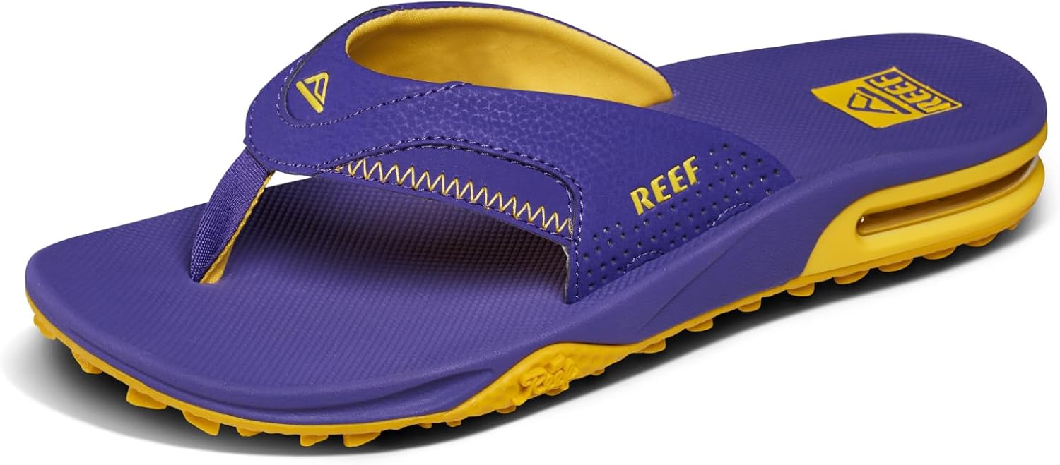 Мужские вьетнамки REEF Fanning с открывалкой для бутылок, золотой
Мужские вьетнамки REEF Fanning с открывалкой для бутылок, золотой