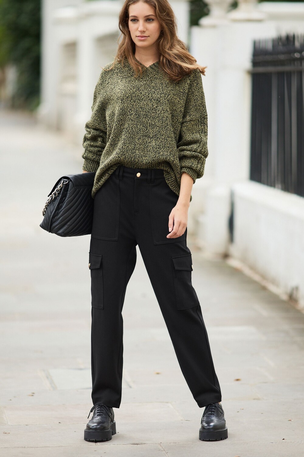 Брюки-карго из ткани понте Next, черный
Брюки-карго из ткани понте Next, черный