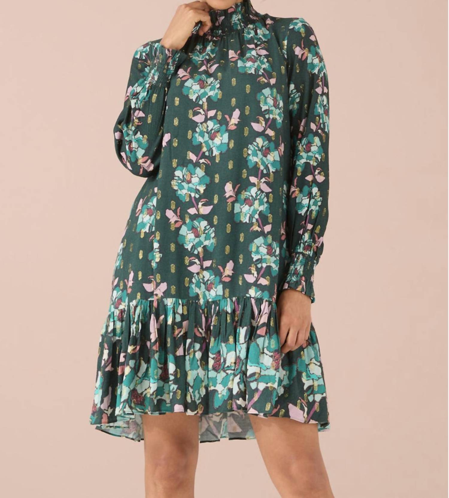 Платье Avery цвета изумруда Alivia, цвет emerald
Платье Avery цвета изумруда Alivia, цвет emerald