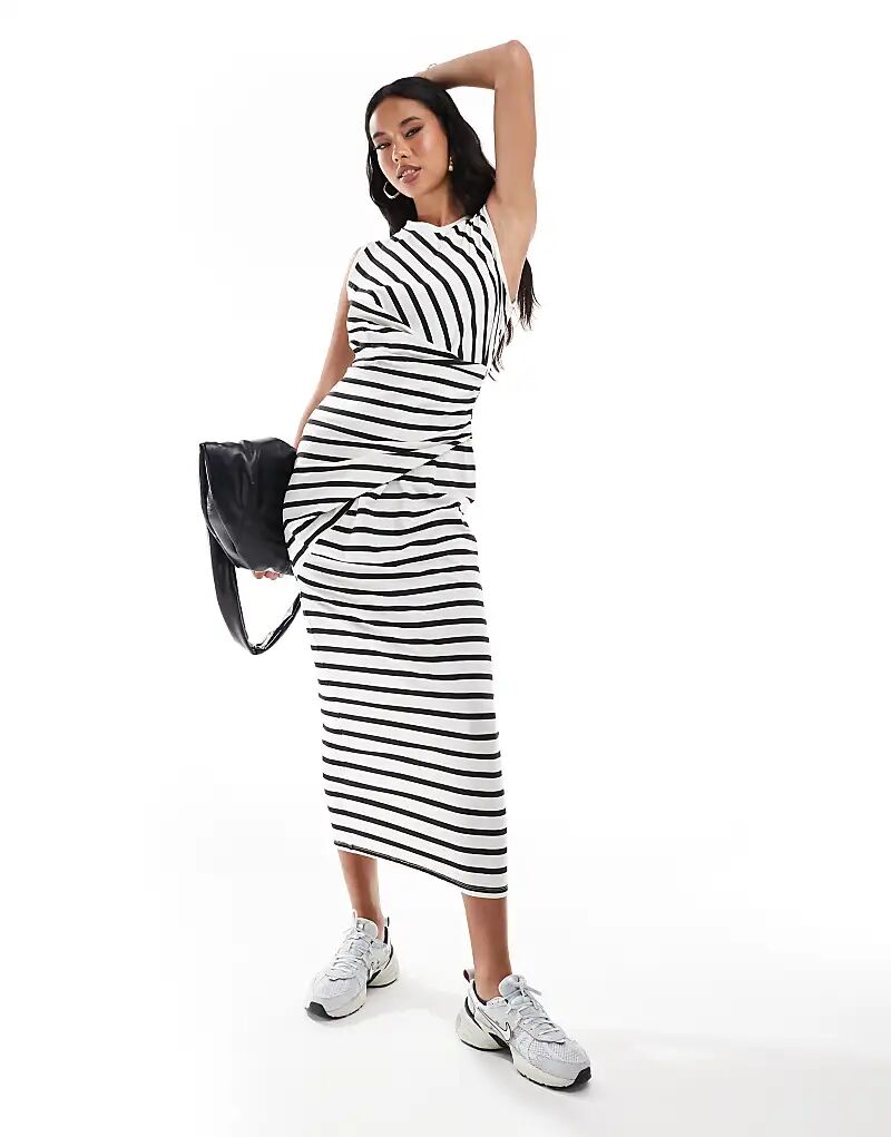 Платье мидакси без рукавов ASOS DESIGN с перекрученной отделкой в монополоску
Платье мидакси без рукавов ASOS DESIGN с перекрученной отделкой в монополоску