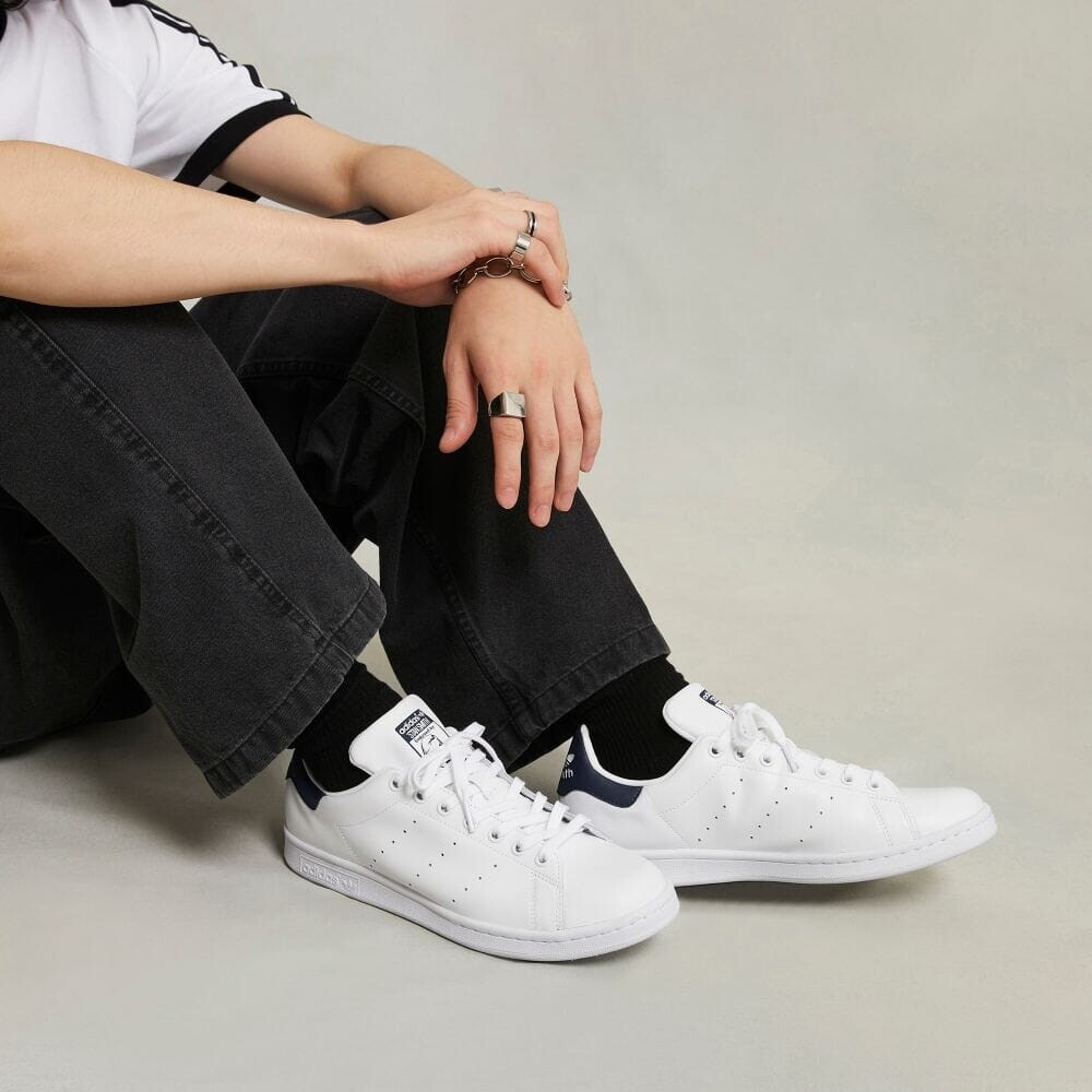 Кроссовки Adidas STAN SMITH, цвет White/White/Dark Blue
Кроссовки Adidas STAN SMITH, цвет White/White/Dark Blue