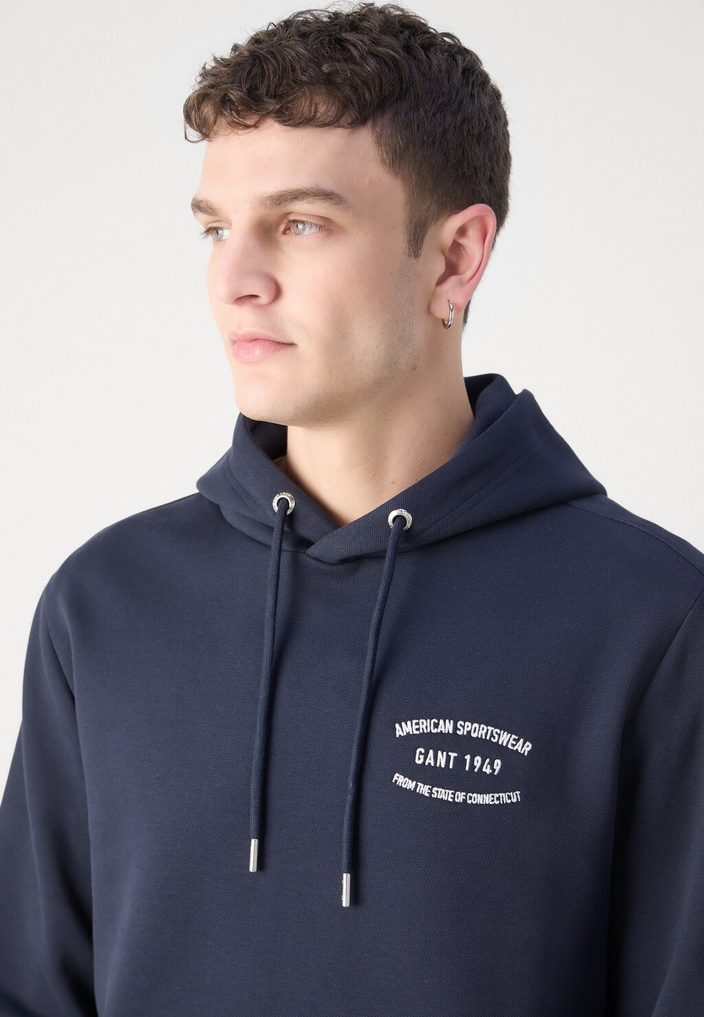 Толстовка с капюшоном SMALL GRAPHIC GANT, темно-синий
Толстовка с капюшоном SMALL GRAPHIC GANT, темно-синий