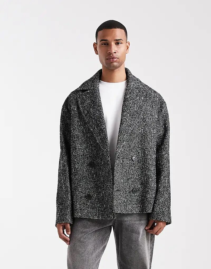 Шерстяное пальто ASOS DESIGN черного цвета с узором «в ёлочку»
Шерстяное пальто ASOS DESIGN черного цвета с узором «в ёлочку»