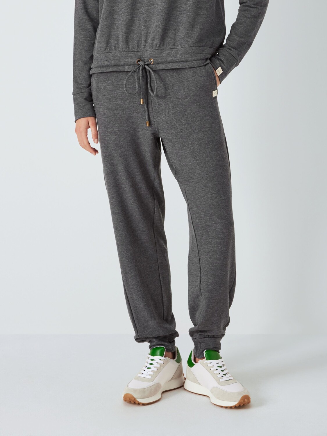 Мягкие свободные джоггеры John Lewis Anyday серого цвета, Серый, Мягкие свободные джоггеры John Lewis Anyday серого цвета
Мягкие свободные джоггеры John Lewis Anyday серого цвета, Серый, Мягкие свободные джоггеры John Lewis Anyday серого цвета