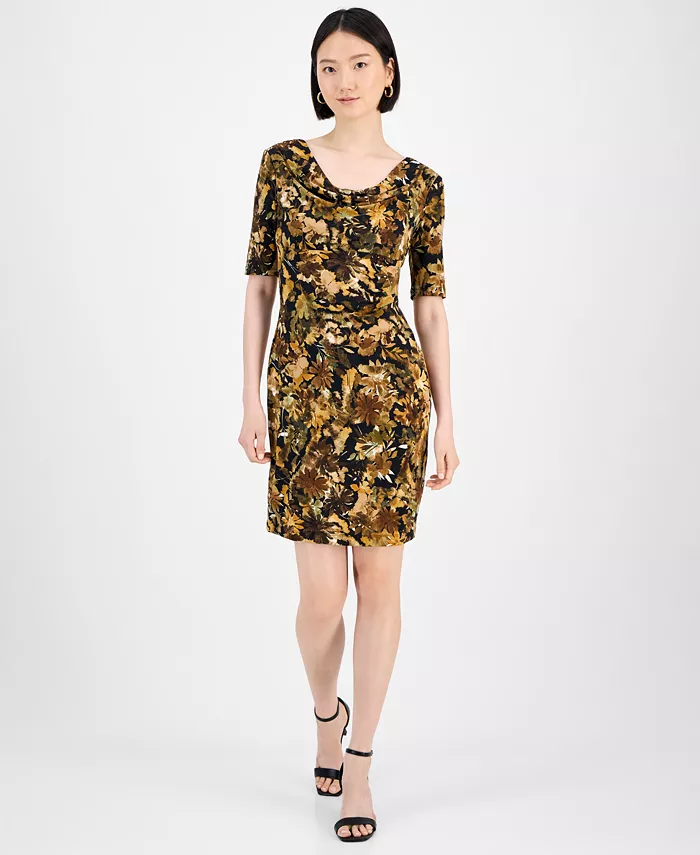 Миниатюрное платье с цветочным принтом, драпированным вырезом и рукавами до локтя Connected, мультиколор
Миниатюрное платье с цветочным принтом, драпированным вырезом и рукавами до локтя Connected, мультиколор