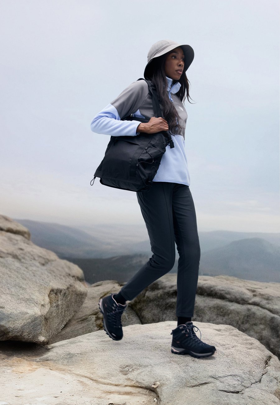 Сумка-шоппер The North Face BOREALIS, Black
Сумка-шоппер The North Face BOREALIS, Black