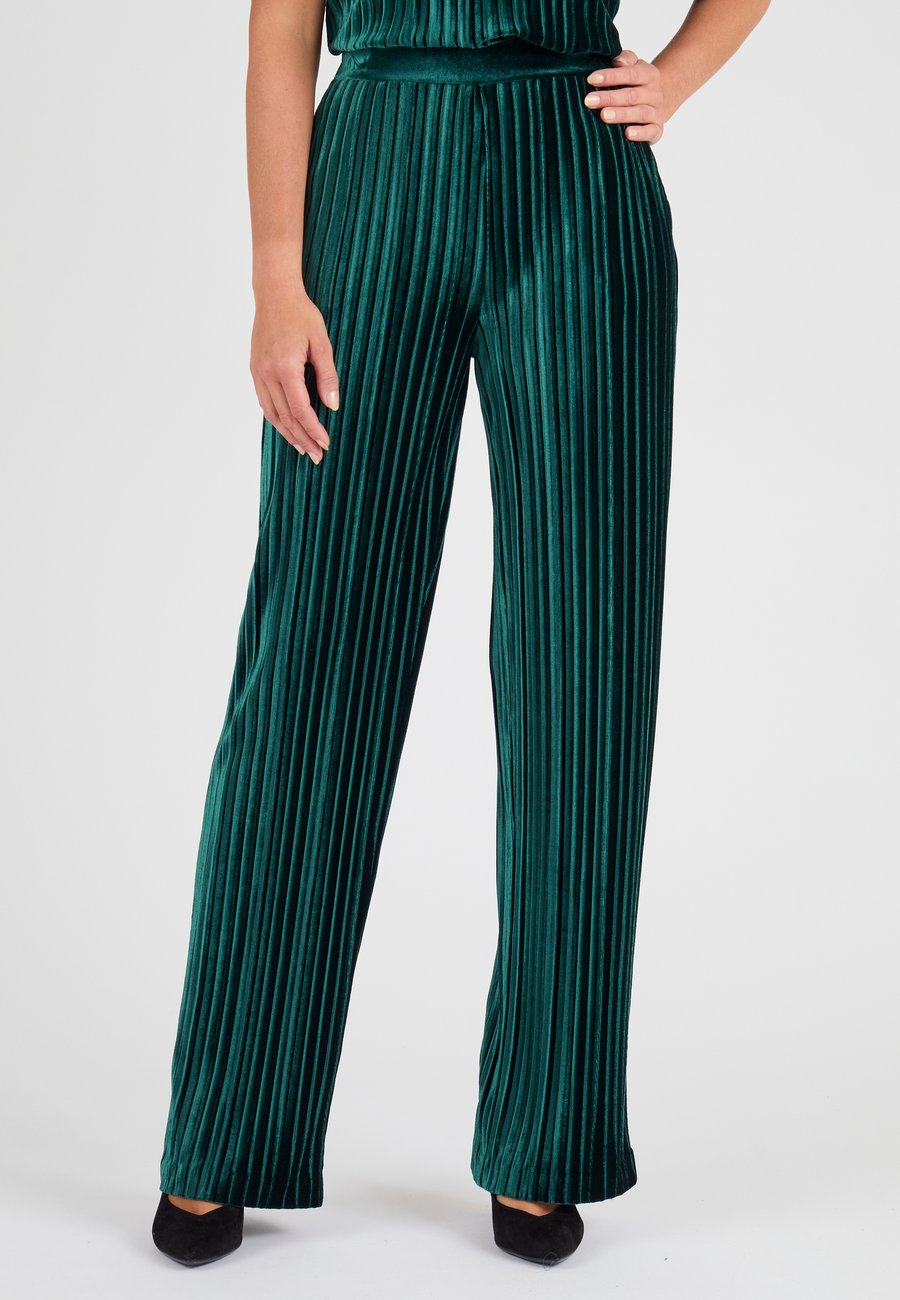 Брюки Damart Trousers, Green/Green
Брюки Damart Trousers, Green/Green