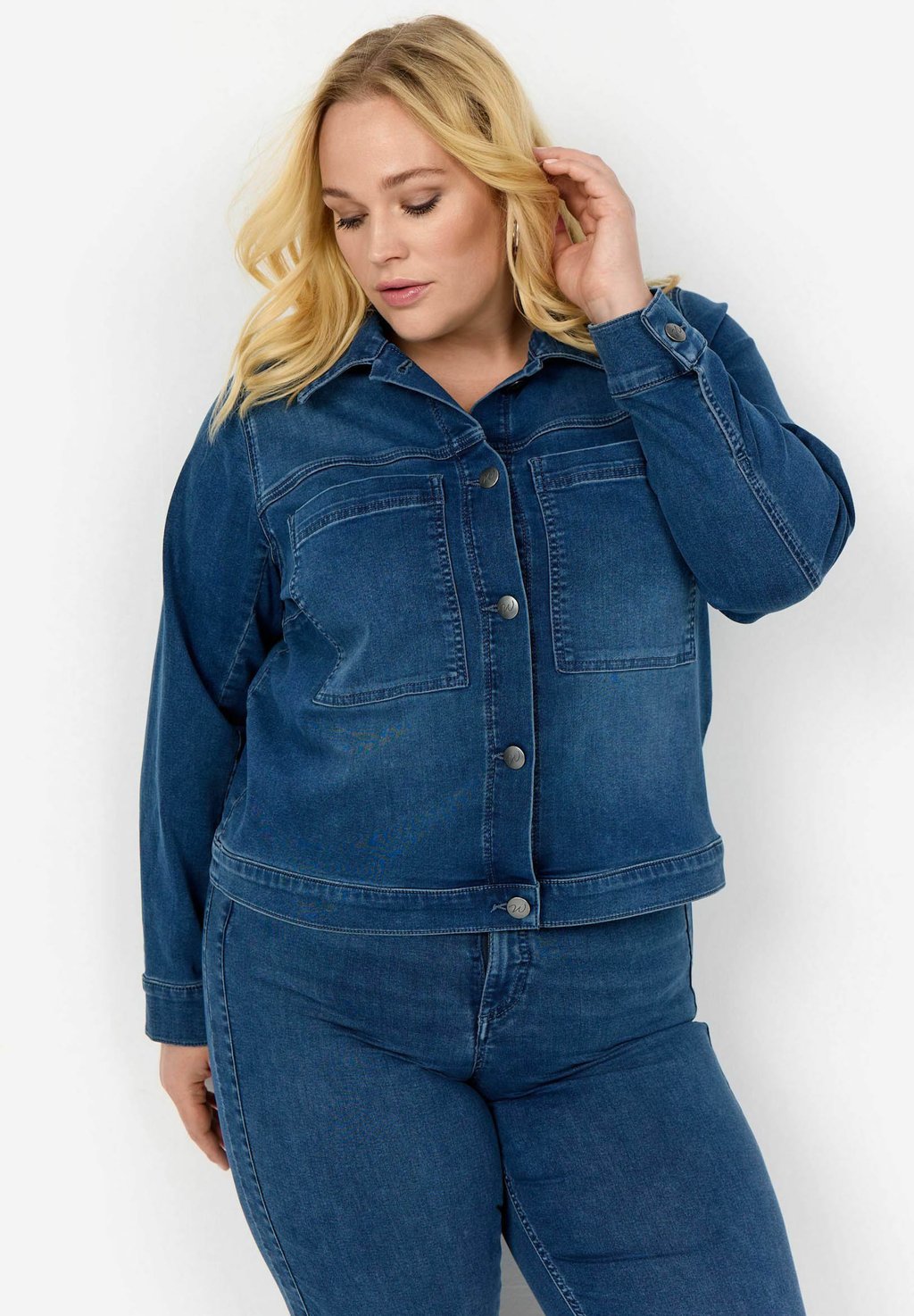 Джинсовая куртка Wasabi Concept, синий
Джинсовая куртка Wasabi Concept, синий