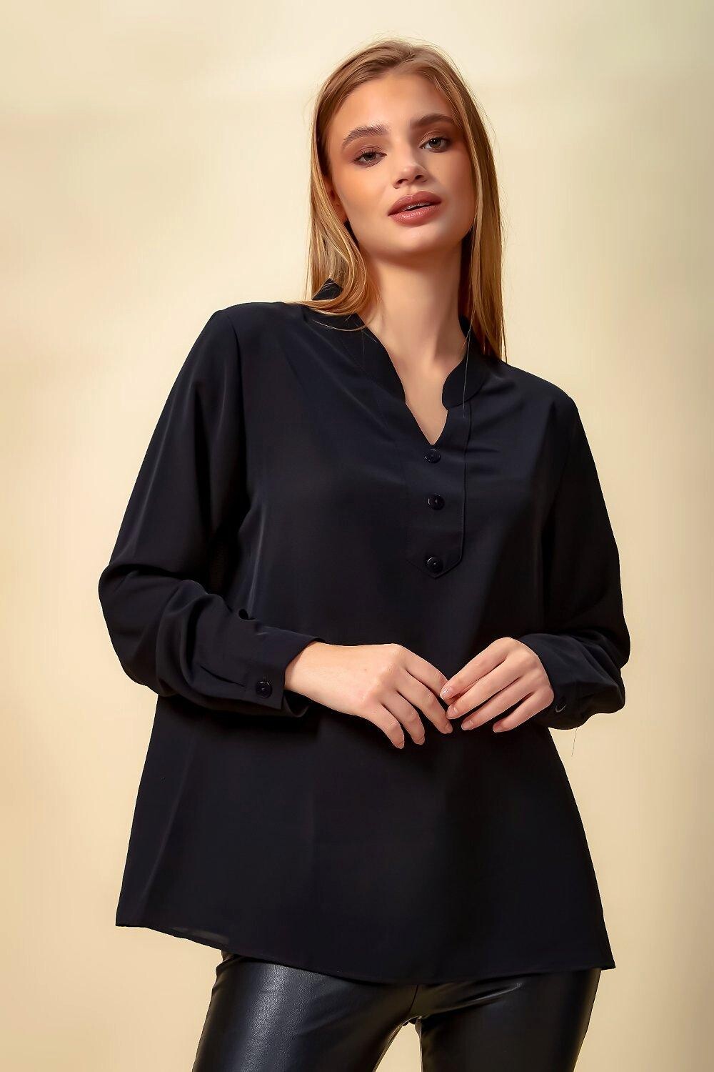 Оверсайз-топ с длинными рукавами и пуговицами HOXTON GAL, черный
Оверсайз-топ с длинными рукавами и пуговицами HOXTON GAL, черный