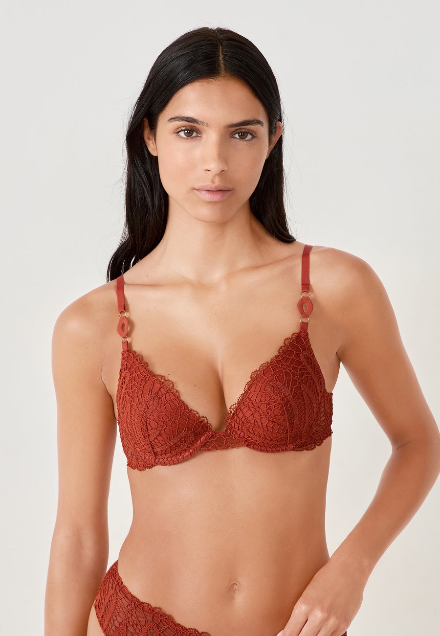 Бюстгальтер Etam VIRTUOSE, Copper
Бюстгальтер Etam VIRTUOSE, Copper