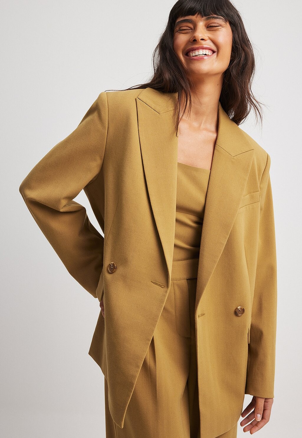 Полупальто ZWEIREIHIGER NA-KD, цвет camel, Бежевый, Полупальто ZWEIREIHIGER NA-KD, цвет camel
Полупальто ZWEIREIHIGER NA-KD, цвет camel, Бежевый, Полупальто ZWEIREIHIGER NA-KD, цвет camel