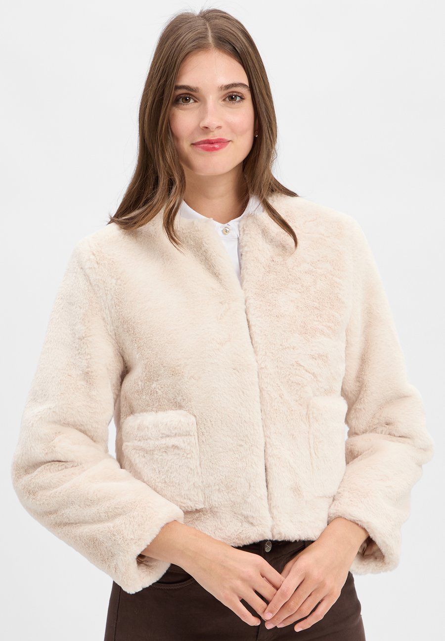Флисовая куртка Marie Lund Fleece jacket, Sand
Флисовая куртка Marie Lund Fleece jacket, Sand
