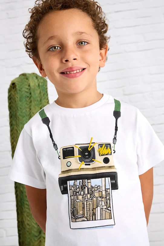 Детская хлопковая футболка Mayoral, белый
Детская хлопковая футболка Mayoral, белый