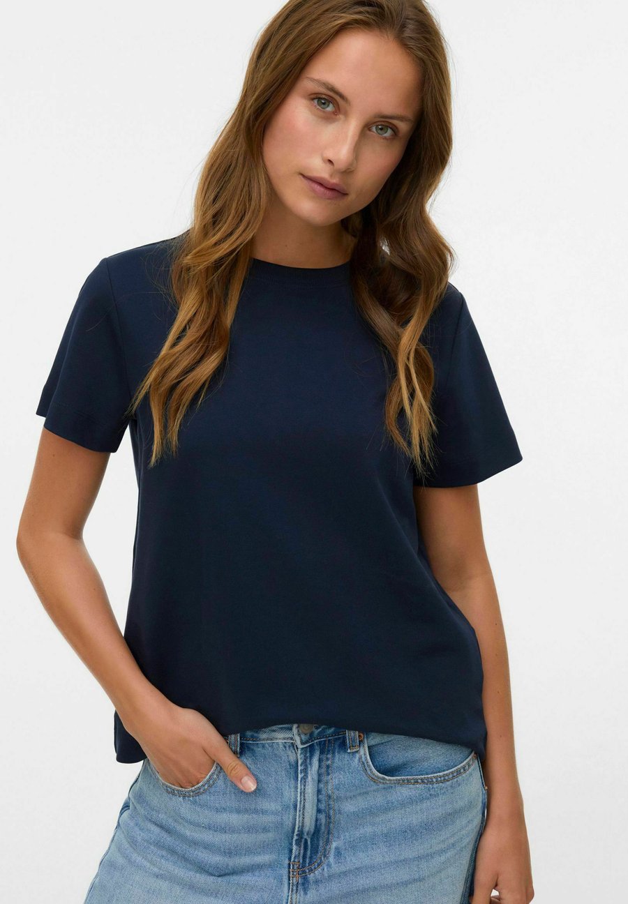 Футболка Aware AWNAIMA SS O-NECK , Dark Sapphire/Mottled Dark Blue, Синий, Футболка Aware AWNAIMA SS O-NECK , Dark Sapphire/Mottled Dark Blue
Футболка Aware AWNAIMA SS O-NECK , Dark Sapphire/Mottled Dark Blue, Синий, Футболка Aware AWNAIMA SS O-NECK , Dark Sapphire/Mottled Dark Blue