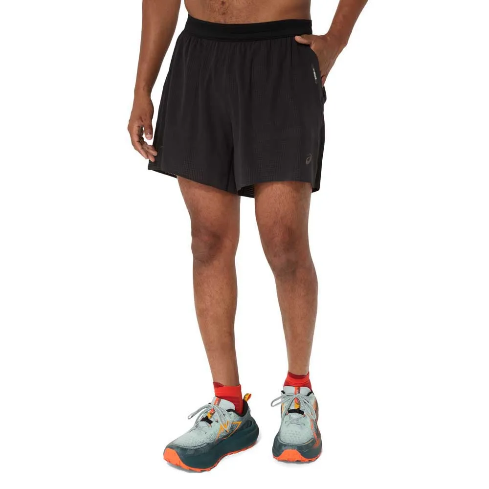 Шорты Asics Fujitrail Elite, черный
Шорты Asics Fujitrail Elite, черный