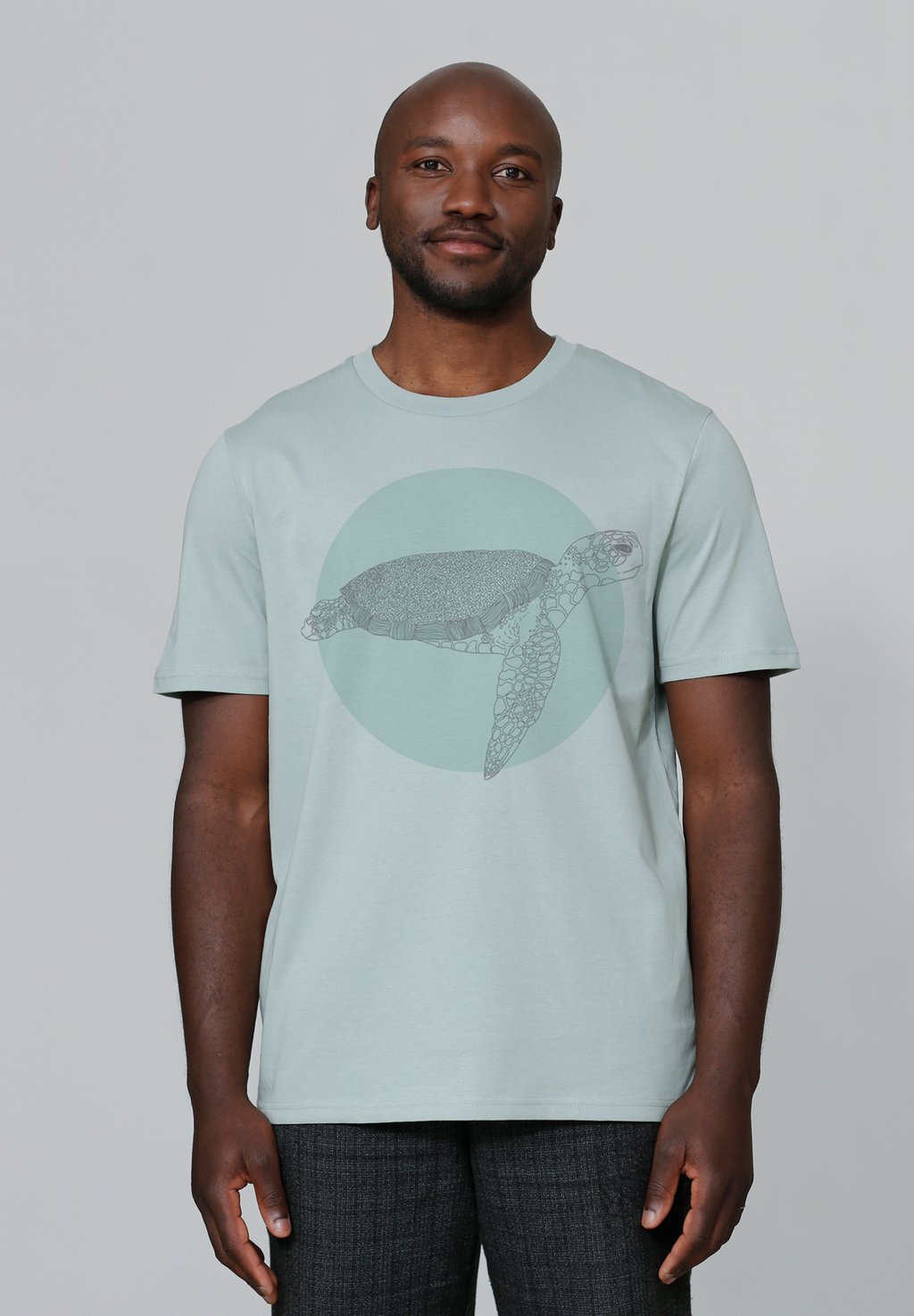 Футболка с принтом MEERESSCHILDKRÖTE watapparel, бирюзовый
Футболка с принтом MEERESSCHILDKRÖTE watapparel, бирюзовый