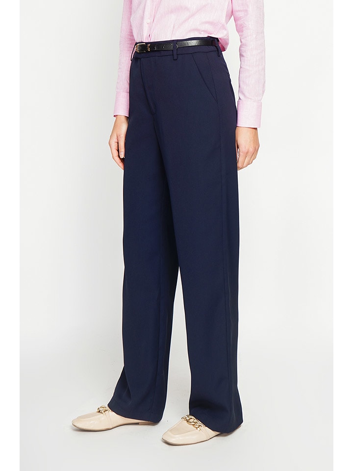 Тканевые брюки ASSUILI, темно-синий
Тканевые брюки ASSUILI, темно-синий