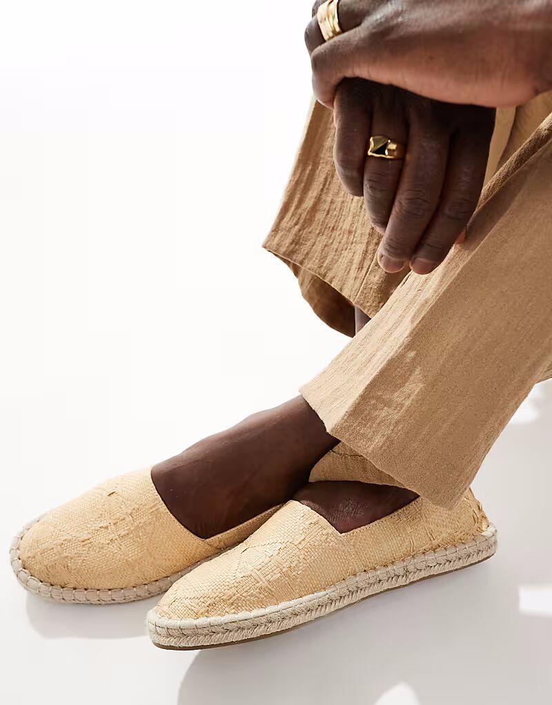 Эспадрильи ASOS DESIGN с плетением в камне
Эспадрильи ASOS DESIGN с плетением в камне